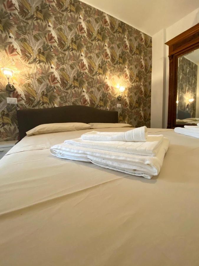 Bed and Breakfast Al Teatro Реджо-ди-Калабрия Экстерьер фото