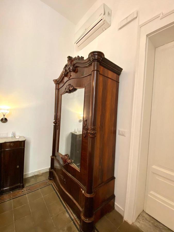 Bed and Breakfast Al Teatro Реджо-ди-Калабрия Экстерьер фото